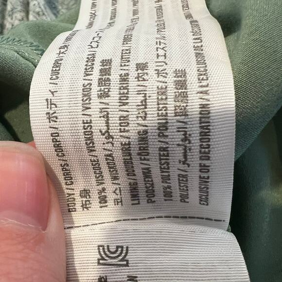 Hollister Green Floral Short Sleeve Mini Dress with Shorts size XXSP Cottagecore - Picture 7 of 9